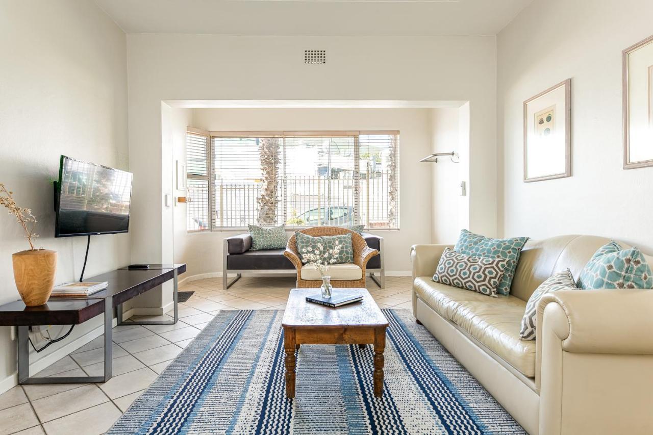 Apartment Village - Camps Bay