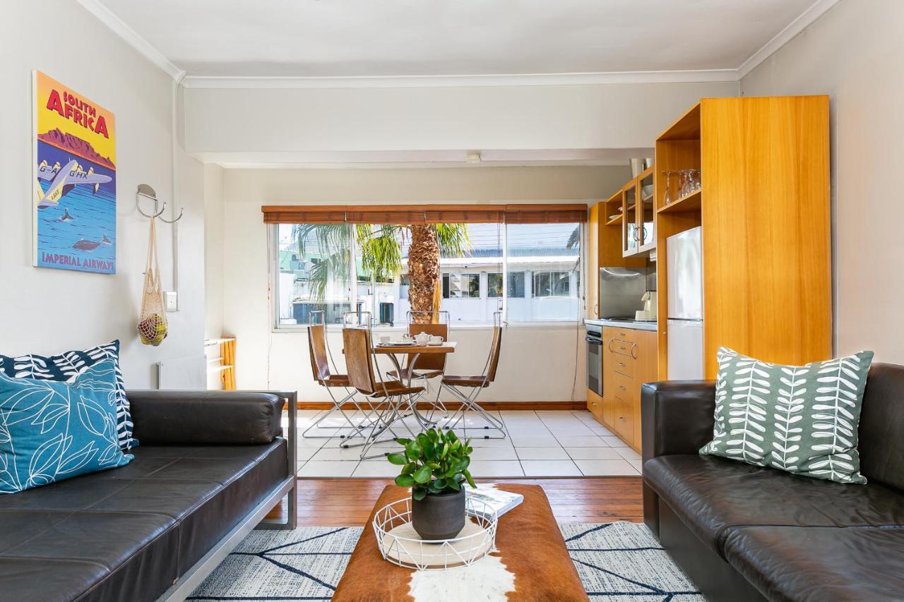 Village - Camps Bay Apartment *
