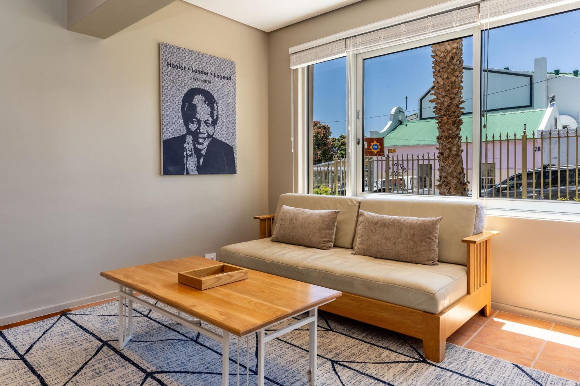 Village - Camps Bay Apartment *